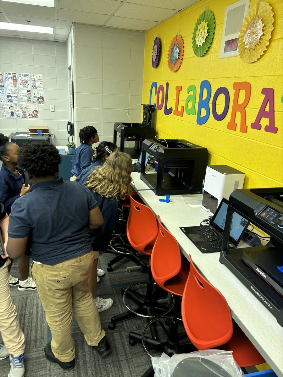 Collier Collaboration Lab (@colliercollabr8) on Twitter photo Mrs. Minton’s & Ms. Poiroux’s 5th graders were introduced to 3D printers & 3D design using <a href="/tinkercad/">Tinkercad</a> today! <a href="/clpoiroux/">Casey Poiroux</a> <a href="/CollierES/">Collier Elementary</a> #BeeTheImpact #TeamMCPSS #growingGREATNESS Mrs. Minton’s & Ms. Poiroux’s 5th graders were introduced to 3D printers & 3D design using <a href="/tinkercad/">Tinkercad</a> today! <a href="/clpoiroux/">Casey Poiroux</a> <a href="/CollierES/">Collier Elementary</a> #BeeTheImpact #TeamMCPSS #growingGREATNESS