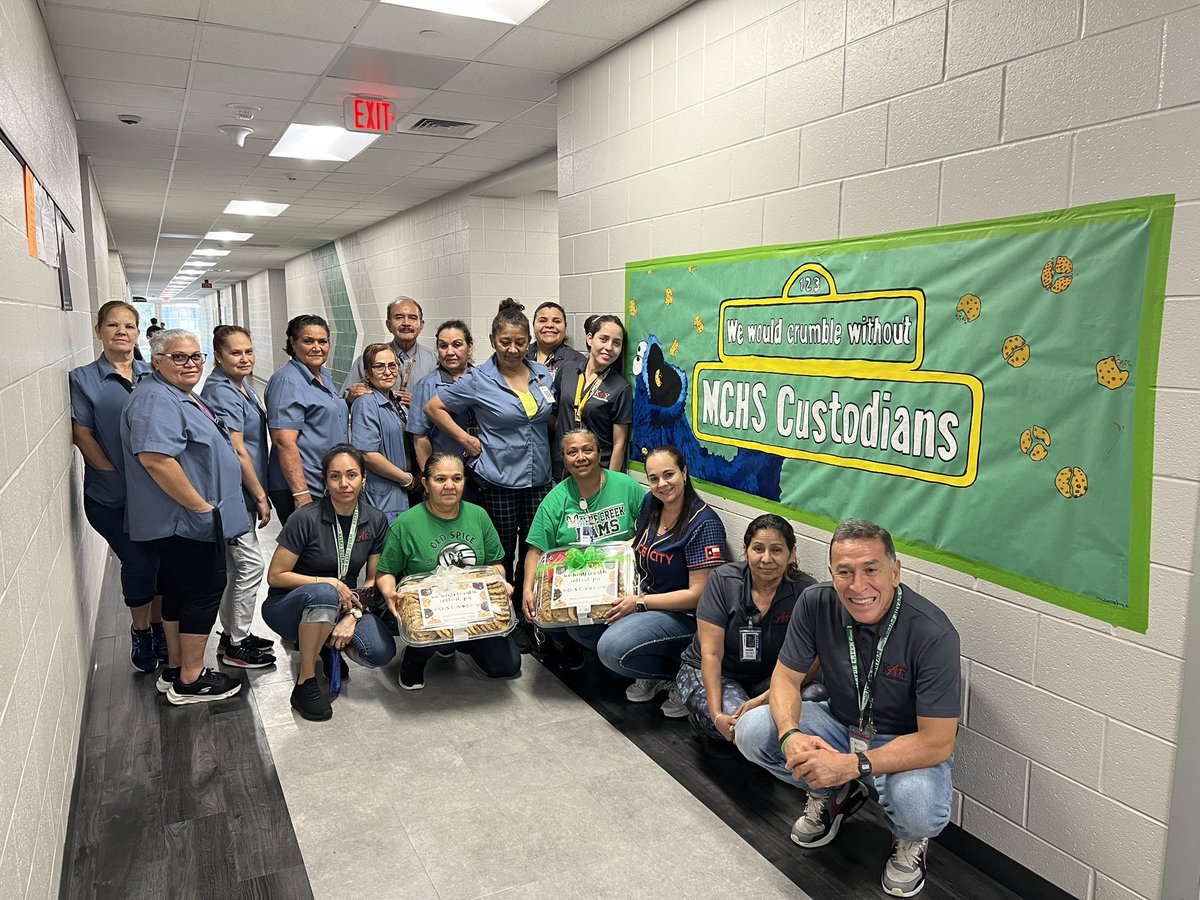We 💚 our <a href="/MCHS_Rams/">RamNation</a> Custodial Staff! Best in the business!! Thank YOU for all that you do!!