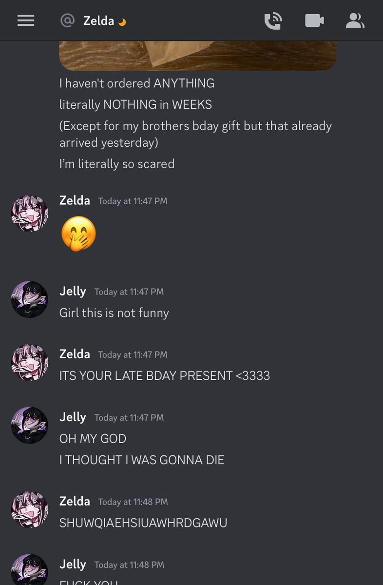 PurplePotatOwO's tweet photo. Update: my friend wanted to surprise me with a late bday gift 

BRO I WAS SHAKINGGGGGG https://t.co/NdjwLmJf0O