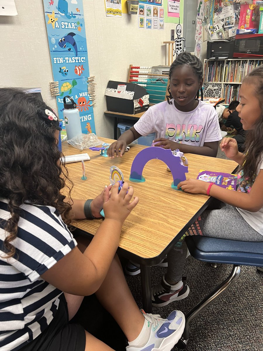 MsGurell's tweet photo. Coding club is always a hit when the coding critters join us! Always a huge thanks to Girls Who Code for the extra support! #girlswhocode #sisterhood https://t.co/pi6yyhy68s