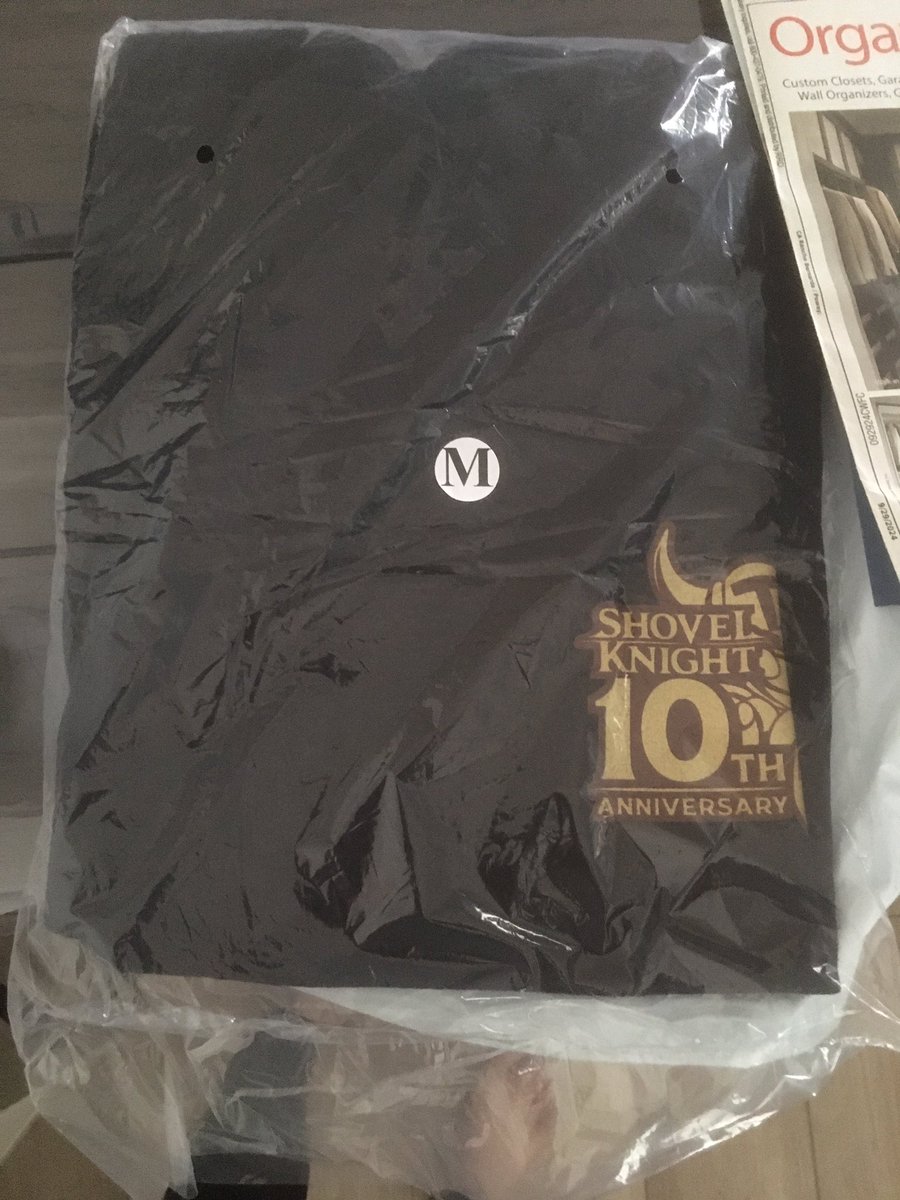 Carpetcat1's tweet photo. MY 10TH ANNIVERSARY SHIRT FINALLY ARRIVED!!!
#shovelknight #yachtclubgames https://t.co/FpIwfN7B8j