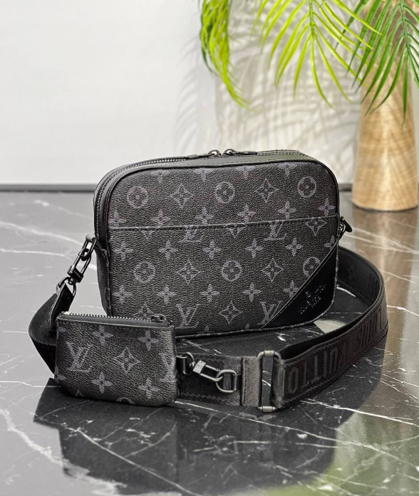 dikkatt_co's tweet photo. -Louis Vuitton Unisex Çanta-
-📦Ücretsiz Kargo
-📦Şeffaf kargo
-🌐Detaylı bilgi için lütfen sitemizi ziyaret edin
#BreakingNews #Trending #Viral #Tech #Turkiye #Antalya #Ankara #istanbul #Cantando2024 #giyim #moda https://t.co/B8Bp8bZN3J