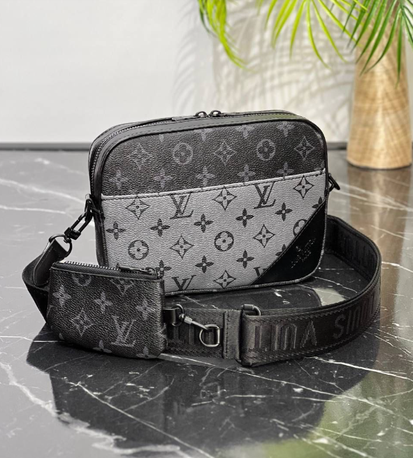 dikkatt_co's tweet photo. -Louis Vuitton Unisex Çanta-
-📦Ücretsiz Kargo
-📦Şeffaf kargo
-🌐Detaylı bilgi için lütfen sitemizi ziyaret edin
#BreakingNews #Trending #Viral #Tech #Turkiye #Antalya #Ankara #istanbul #Cantando2024 #giyim #moda https://t.co/B8Bp8bZN3J