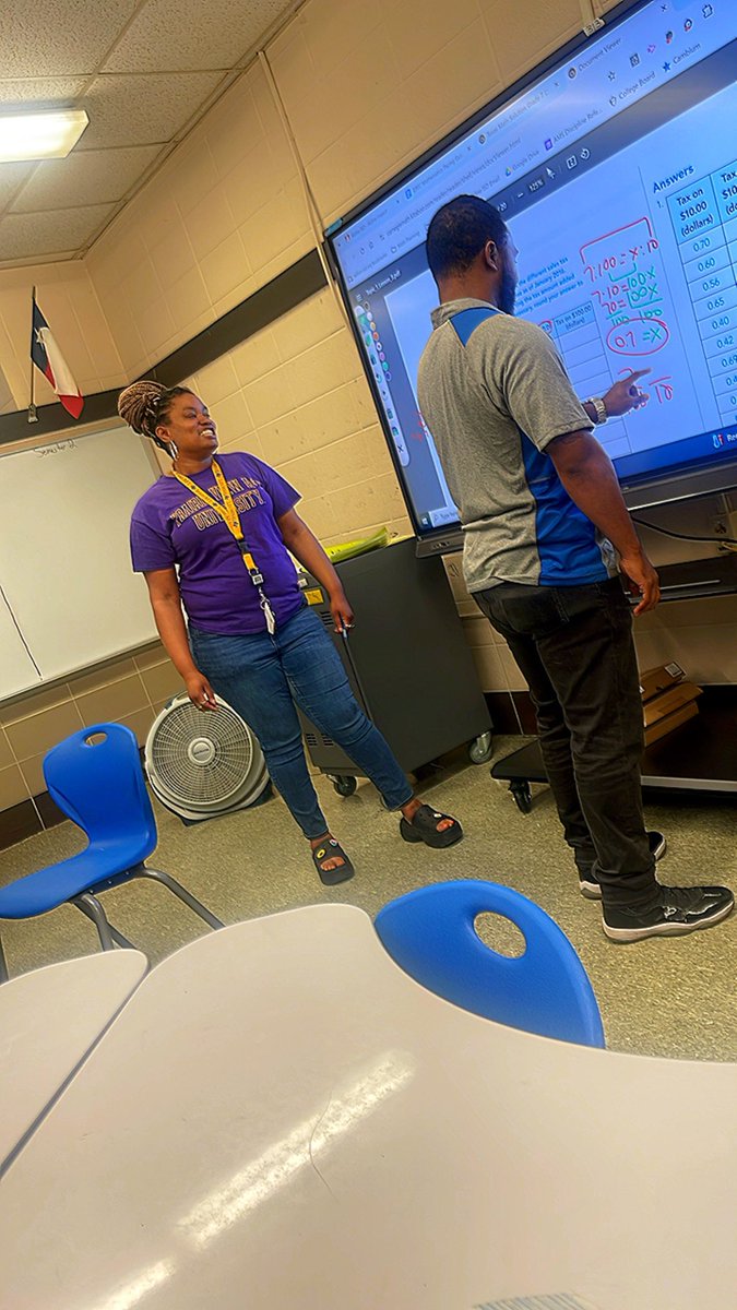 DrCrystalWatson's tweet photo. SAS on SITE day @AldineMS_AISD Our 6th and 7th grade Math CBPLs were 🔥🔥🔥
Backwards mapping, aggressive monitoring  and critical success factors all anchored in the purpose of the lesson!! #FOCUS🎯
#elevatingessentialsofexcellence 
#teamONESECONDtonone https://t.co/TVVMLo3gAj