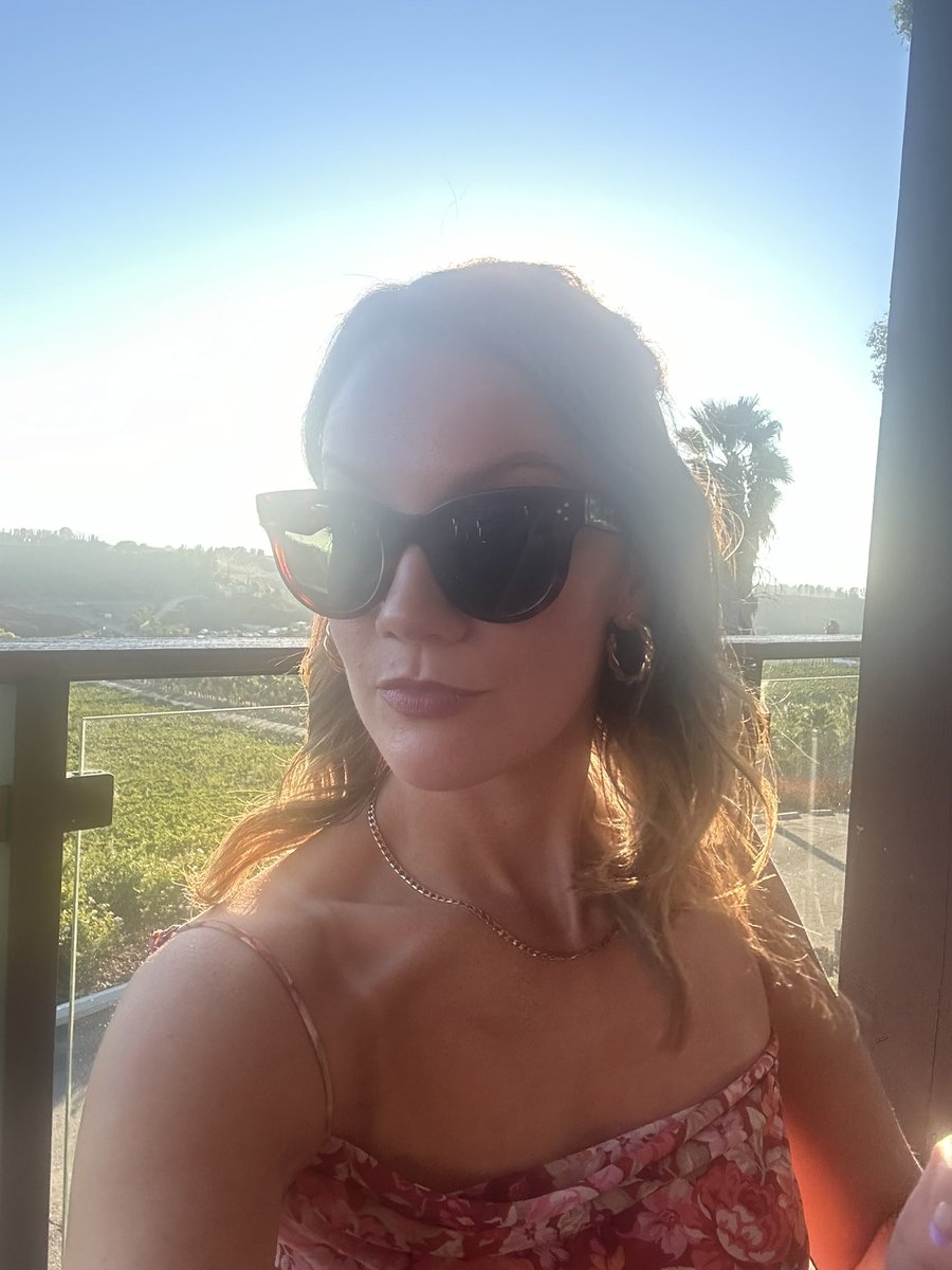 Marinmaid's tweet photo. I’m Marin, I am in production &amp; have worked on Harriet the Spy, Kiff, MGFS, Proud Family: L&amp;P, Hailey’s On It!! 🫶 &amp; more. 

There are so many people that work countless hours to bring your favorite shows to life &amp; they deserve a fair agreement!

#StandWithAnimation https://t.co/BZSLbJPnnN