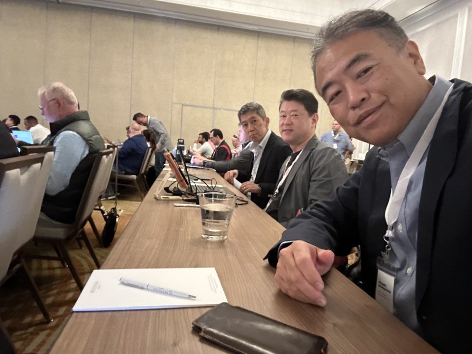 cba_japan's tweet image. 弊社の社長はじめ役員たちが、アメリカでBright Pattern社が主催するパートナーイベントへ参加中!📝
#BrightPattern #コールセンター