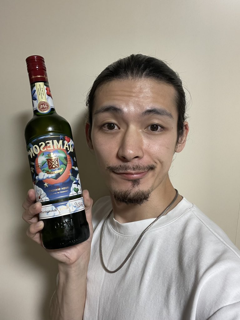 ndk0075's tweet photo. JAMSON × SIRUP
限定ボトルついにゲット🥃
めちゃくちゃ可愛い🙌🏻
@IamSIRUP @SIRUP_STAFF
#SIRUP #JAMSON https://t.co/rNENc3g5Z4