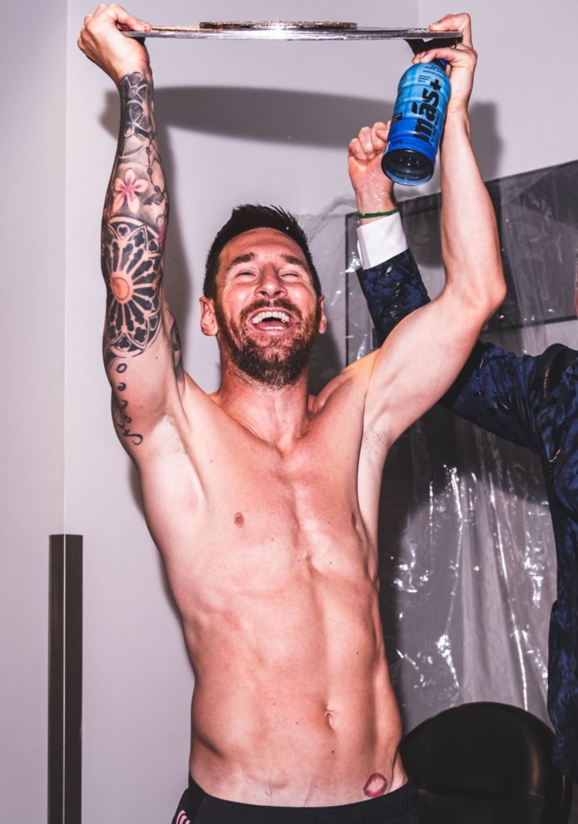 Messi World tweet media