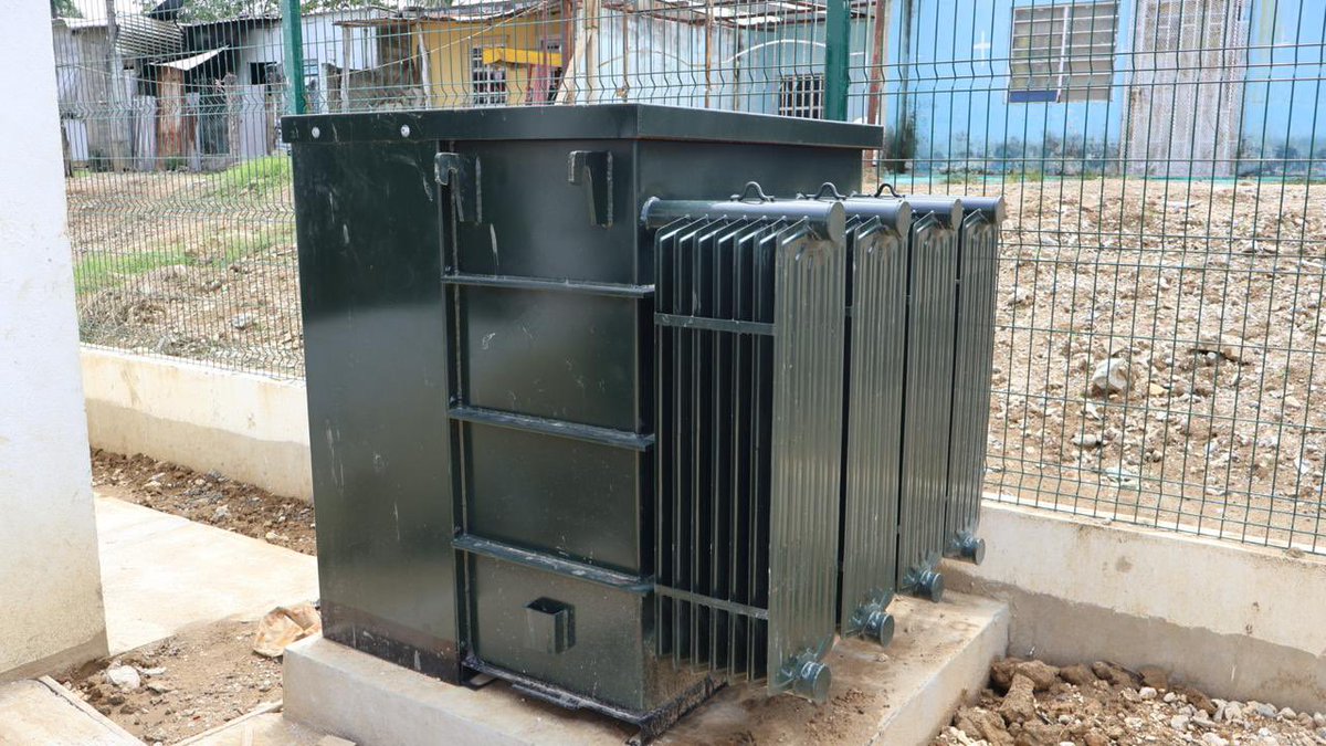 GOBIERNO DE MACUSPANA INAUGURA CÁRCAMO PLUVIAL DE LA COLONIA EL CASTAÑO.

*Evento oficial en el que participaron la alcaldesa Reyna Natividad Jiménez Reyes y el Diputado Federal Julio Ernesto Gutiérrez Bocanegra.