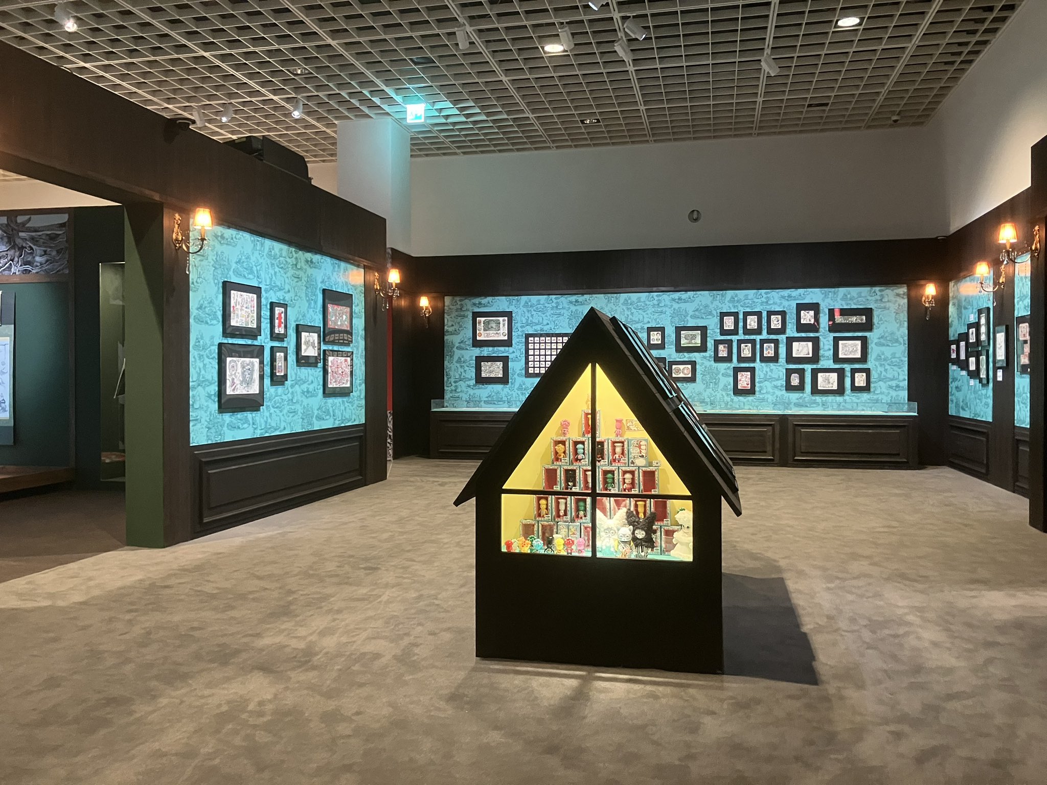 ヒグチユウコ展 CIRCUS FINAL END (@higuchiyukoten) / X ヒグチユウコ展 CIRCUS FINAL END (@higuchiyukoten) / X