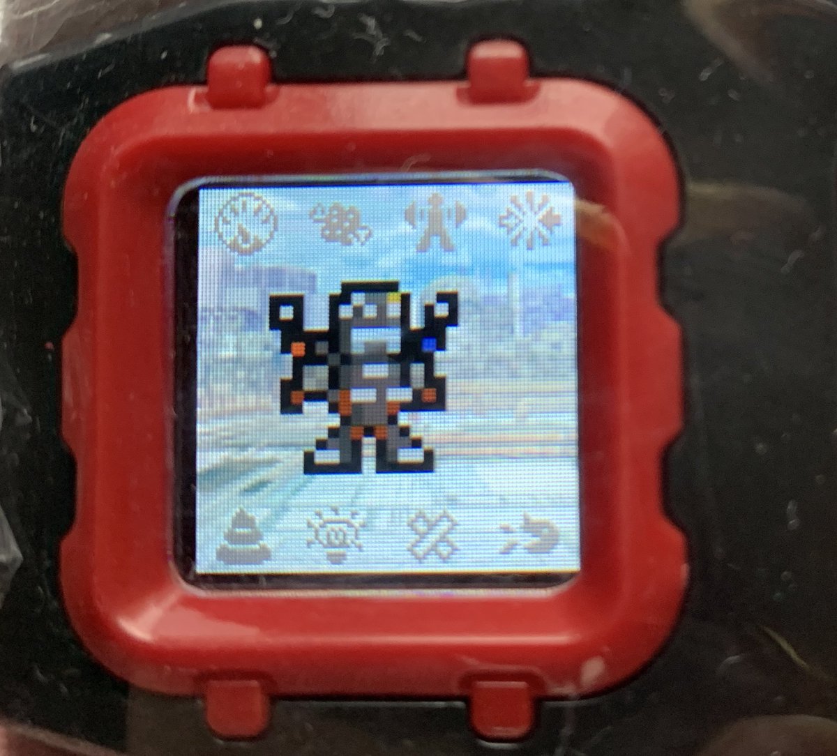 ochagyu's tweet photo. ハイアンドロモンに進化！
急にシュッとしたね

これで二体とも究極体になったのですが、ウォグレ、ハイアンドロどっちもジョグレス要員という悩ましい事態に
仕方ないのでメタガル育ったらVi Bsとジョグレスすることにしてこっちのウォグレを寿命まで育成します

#デジモン
#ペンデュラムcolor https://t.co/eC7rrmnkc5