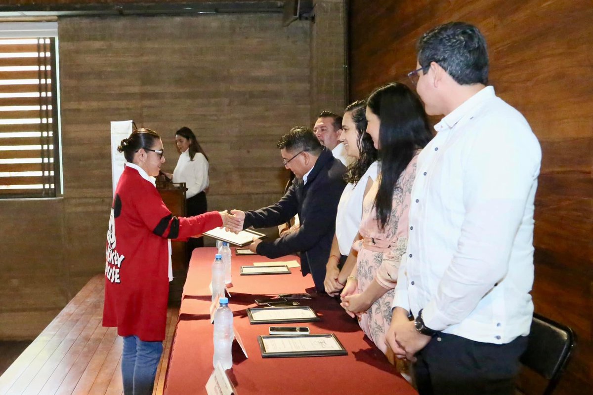 Farid Acevedo López tweet media