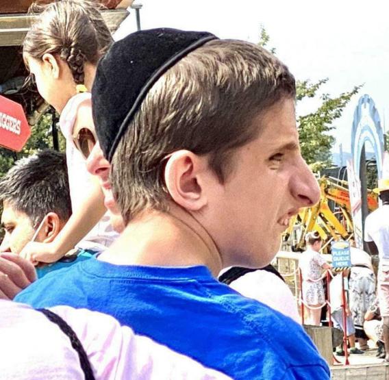 POV: You just dropped your wallet