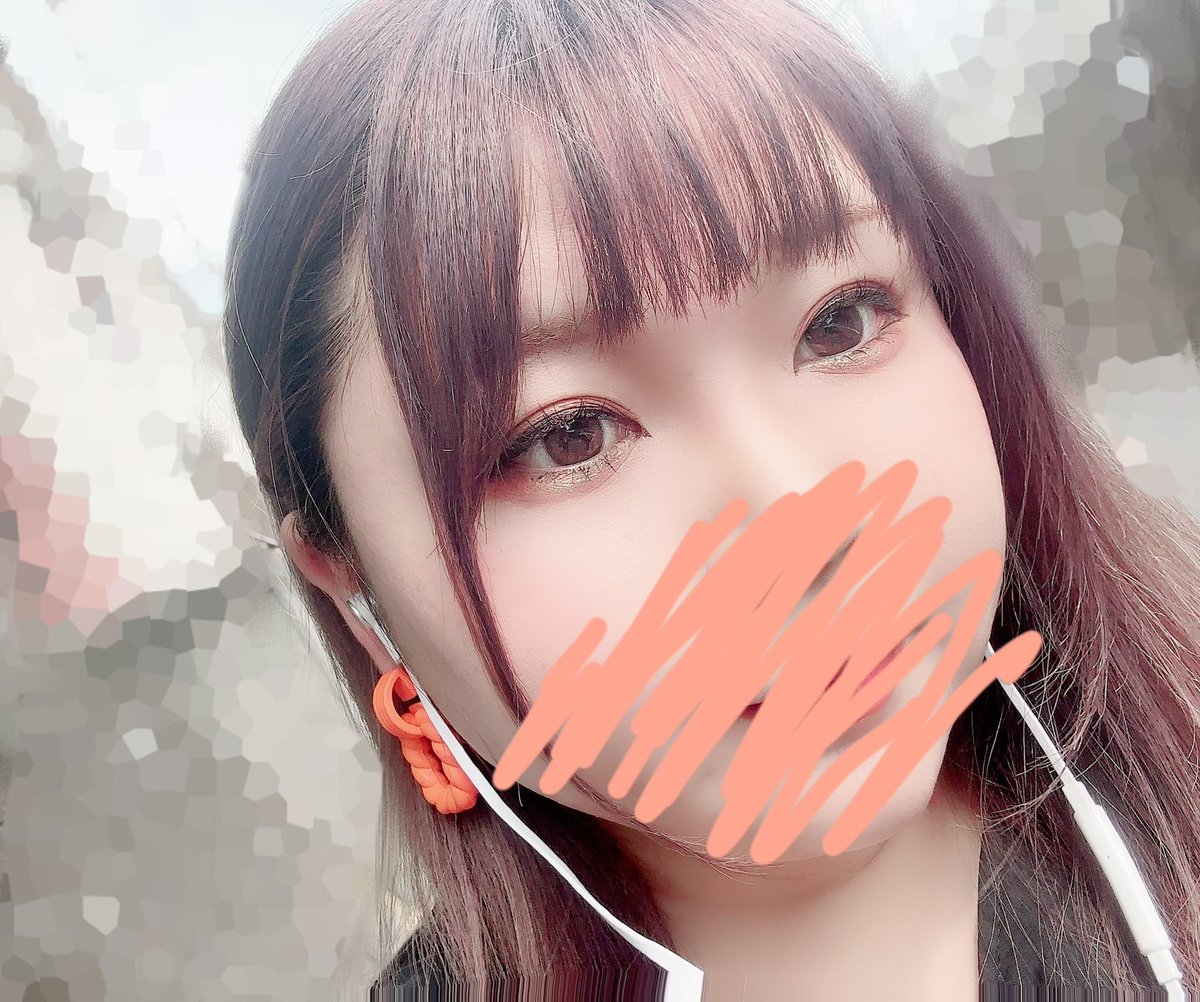 Sm72530711's tweet photo. 久々にこのアカウント来たwww

活動してるアイドル追うの大変😂😂😂

仕事から辞めたので誰かわいとP活してくれwww https://t.co/2gYmITVKJt