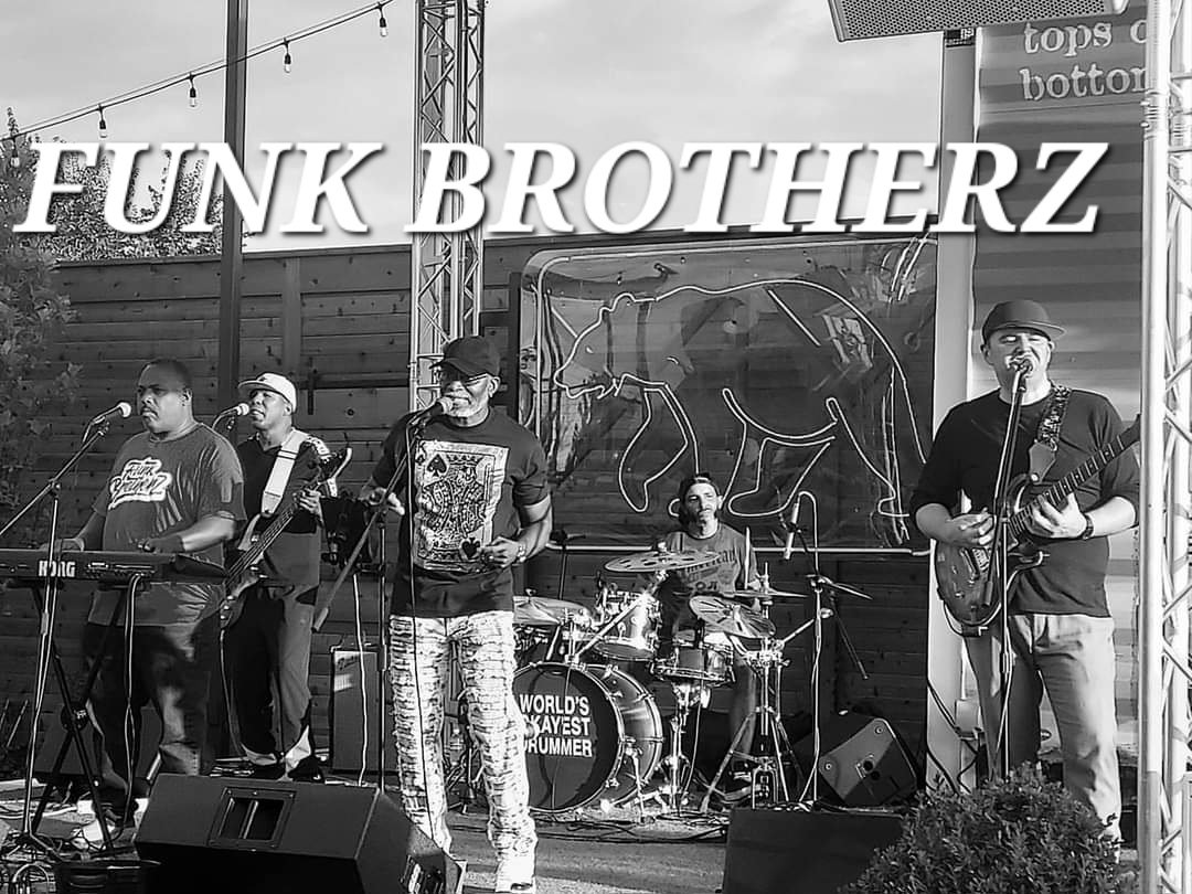 BrotherzFu14434's tweet image. #funk #bands #funkbands #coverbands #Chicago #livemusic @TheFunkBrotherz