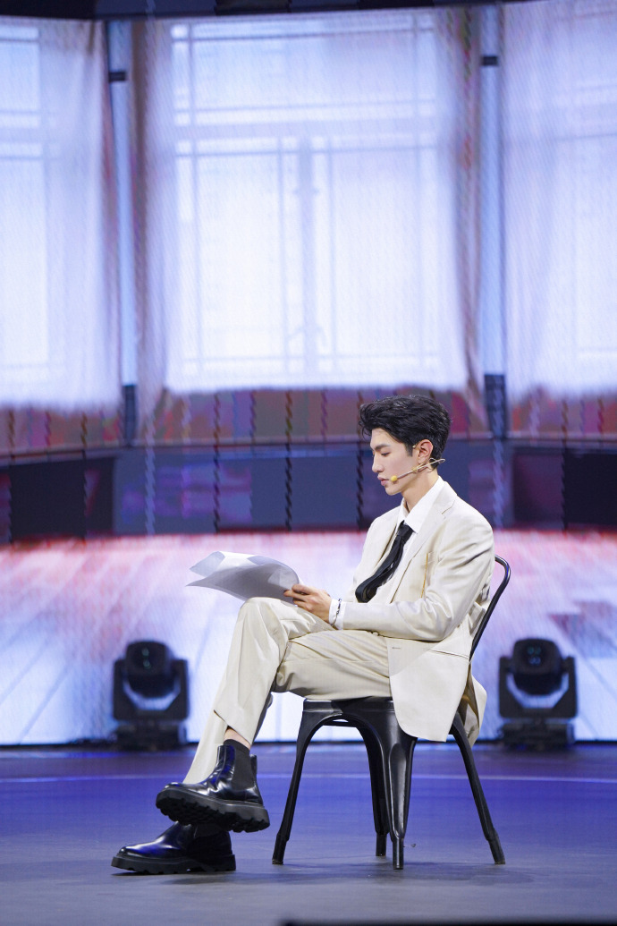 Kandelya_'s tweet photo. Yuan Yuan untuk CCTV8 variety #PlayThePlay 

[1]
#ChenZheyuan #陈哲远 https://t.co/GZIqSt6FQ9