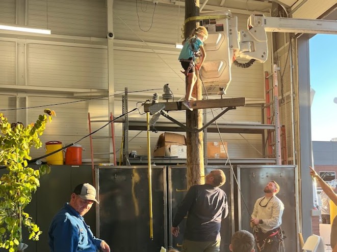 ProvoPower's tweet image. Tomorrow is our Public Power Celebration, 4:30-7:30pm, please join us for bucket rides, electrical demonstrations, games, free food and prizes for the first 500 in attendance.  Hope to see you!!! @publicpowerorg #publicpower #communitypowered #familyfun #education