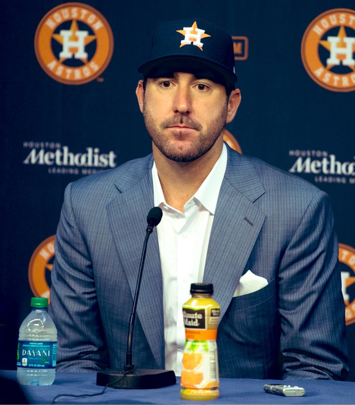 DarkoStateNews's tweet photo. He never wanted to leave.

August 31, 2017

The Tigers are 58-74 and drowning, a long rebuild already underway.

The Astros are 80-53 and World Series favorites.

1 hour before the trade deadline, Verlander is at dinner with his fiancée Kate Upton in Birmingham. 

He receives a call saying he's been traded to Houston...pending his approval.

Verlander blocks the trade, telling GM Al Avila and his agent that he doesn't want to leave Detroit.

Dallas Keuchel (still in his Cy Young prime) calls and begs Verlander to reconsider.

Verlander finally relents at 11:59 PM.

MLB receives the fax at 11:59:58...

...2 seconds before the deadline.

Justin Verlander is a rare superstar who genuinely loved his city and its fans.