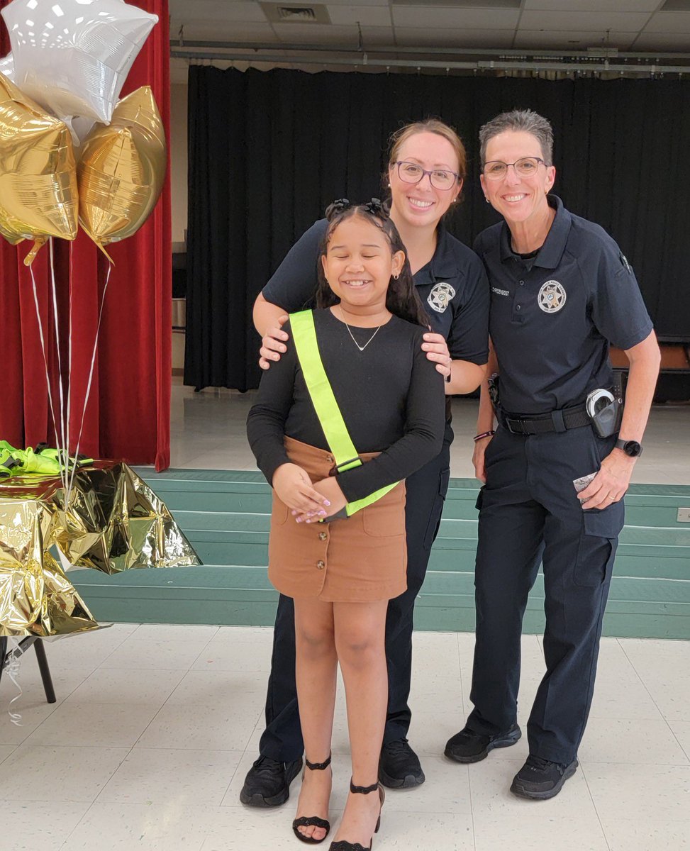 Crosspointe Elementary (@crosspointees) on Twitter photo Congratulations to our newest safety patrol members of Crosspointe Elementary. We’re proud of each student, who has vowed to make our school community! Thank you <a href="/BBPD/">bbpd</a> for assisting us! <a href="/LeadingVictory/">Dr. Valerie Valcourt</a> <a href="/southPbcsd/">SouthRegionPBCSD</a> Congratulations to our newest safety patrol members of Crosspointe Elementary. We’re proud of each student, who has vowed to make our school community! Thank you <a href="/BBPD/">bbpd</a> for assisting us! <a href="/LeadingVictory/">Dr. Valerie Valcourt</a> <a href="/southPbcsd/">SouthRegionPBCSD</a>