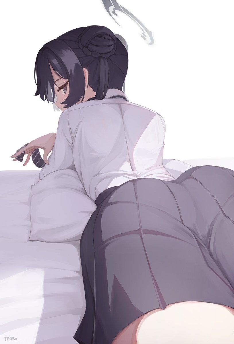 竜華キサキ(ブルアカ) 「ksk 」|TFQRxのイラスト