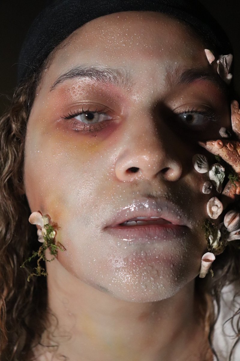 casuallyextra's tweet photo. 🏴‍☠️ BOOTSTRAP BILL TURNER 🏴‍☠️
Find me on IG/TIKTOK: @casuallyextra 
All prosthetics handmade by me using @Crayola model magic ✨
#halloweenmakeup #piratesofthecaribbean #bootstrapbill #CosplayMania2024 #cosplaygirl #Spooktober2024 https://t.co/h5LgSzQMJm