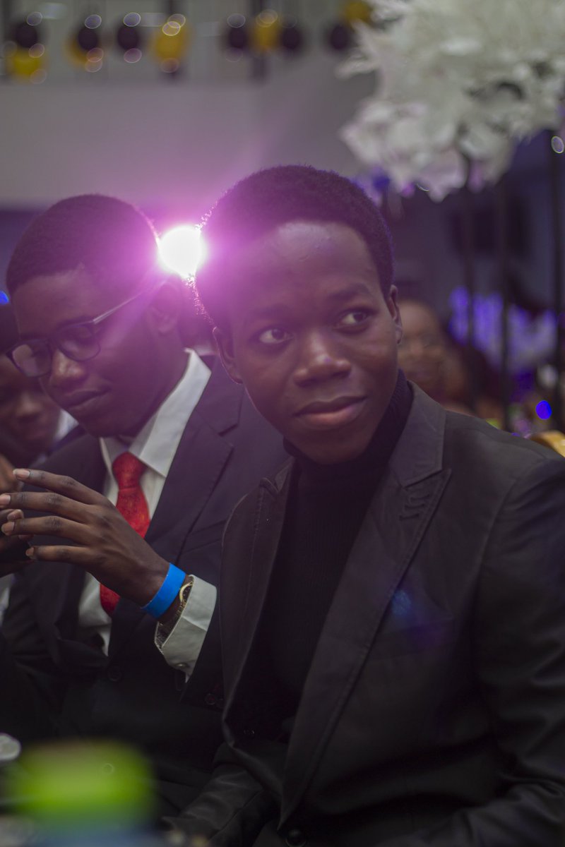 kvng_amass's tweet image. Beyond grateful! 🙏✨
Honored to win Best Content Creator of the Year* at the *CSS Y’Premios Awards*! 🎉💻
Huge thanks to my family, friends, and followers for your support!
This is just the beginning—let’s keep innovating!
#AmassTechHub #AwardWinner #CSSKNUST #Grateful