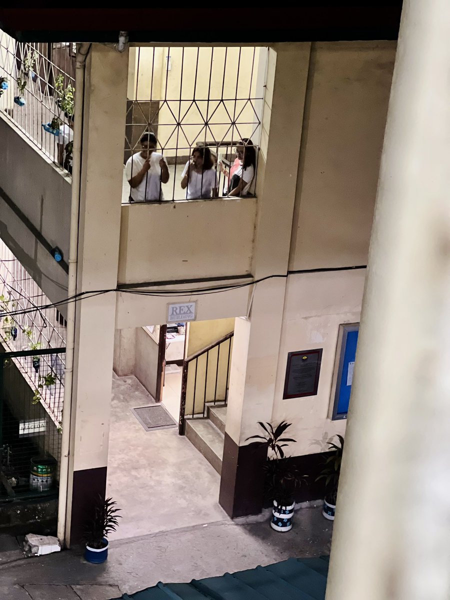 eysilabaco's tweet photo. @rex_gatchalian Yes po, aabangan po namin ang mga future plans nyo sa Valenzuela at patuloy po kaming susuporta. By the way, it’s my honor to serve here sa MNHS. Pag free po kayo, dalaw po kayo sa dito sa donated building nyo po hehehe, dito po sa REX building 🤗😊☺️ https://t.co/4bd5GciHUD