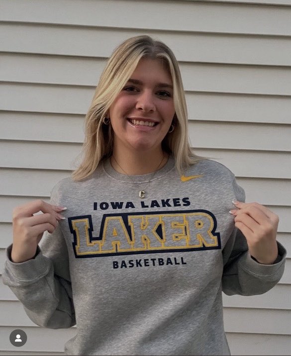 Congratulations to Glenwood Senior Carley Lewellen on your commitment to taking your game to the next level. Best of luck. You Rock Girl! ⁦<a href="/GlenwoodRams/">Glenwood Rams</a>⁩ ⁦<a href="/IowaLakesWBB/">Iowa Lakes WBB</a>⁩