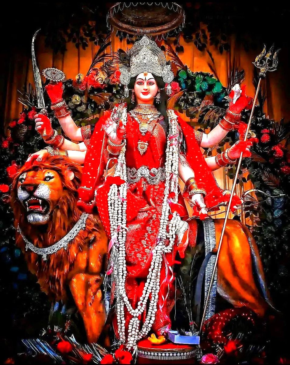 Devika1915141's tweet photo. “या देवी सर्वभूतेषु मातृरूपेण संस्थिता
नमस्तस्यै नमस्तस्यै नमस्तस्यै नमो नमः..!”

शारदीय नवरात्रि के पावन पर्व की आप सभी को हार्दिक शुभकामनाएं..माँ दुर्गा आप सभी को सुख और समृद्धि प्रदान करे..!

जय माता दी ❤️🚩
#HappyNavratri
#navratrispecial https://t.co/cLrNvHkjQN