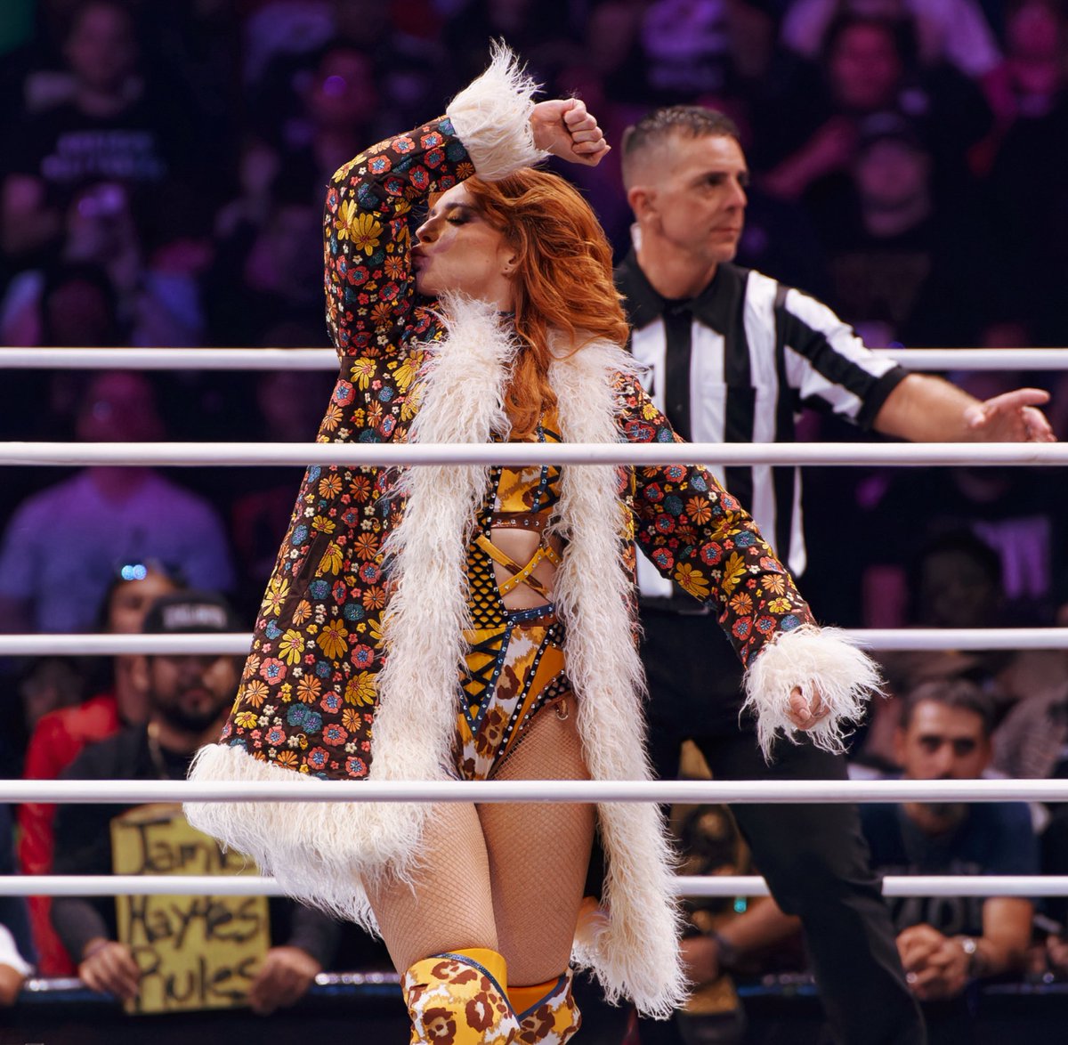 CaputVenator's tweet image. Light work --

Especially in her own rules match.