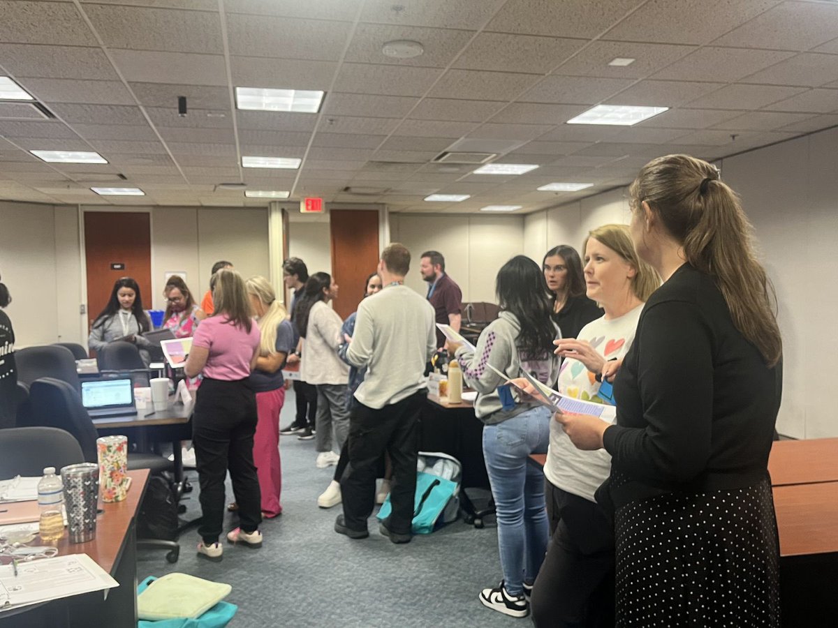 Our new teachers continued their learning tonight during Great Beginnings with a focus on resiliency and strategies to create an optimal learning environment for all students.  <a href="/bonnietoffoli/">Bonnie Toffoli</a> <a href="/OCPSnews/">ocpsnews</a> #ocpsinduction