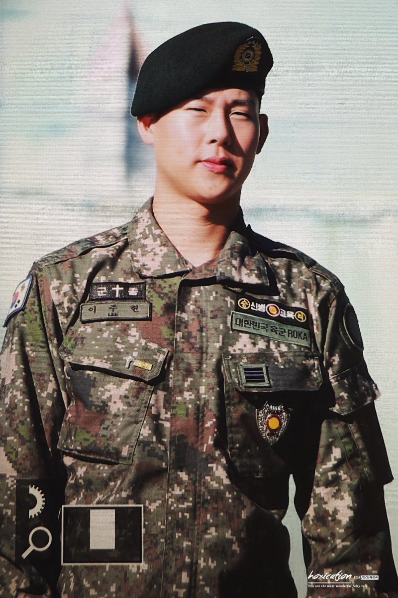 허시케이션 tweet media