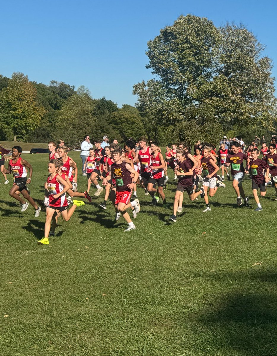 RunNorthville's tweet photo. Meads Mill - Hillside! Northville Middle School showdown today at Cass Benton! The future is bright! #minimustangs https://t.co/uXWJF04Z8l