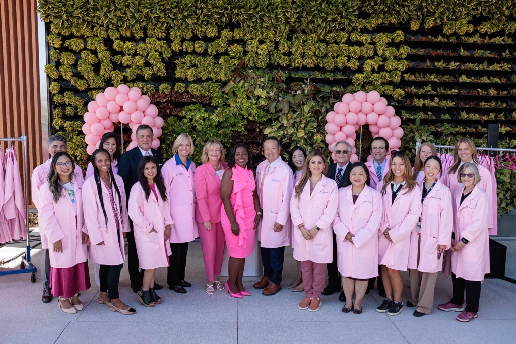 cityofhopeoc's tweet image. This Breast Cancer Awareness Month, our breast cancer experts are wearing pink lab coats as a show of support for all women impacted by this disease and a public call to action for women to get a mammogram. Call (949) 671-4100. #BCAM #HopeFirst
