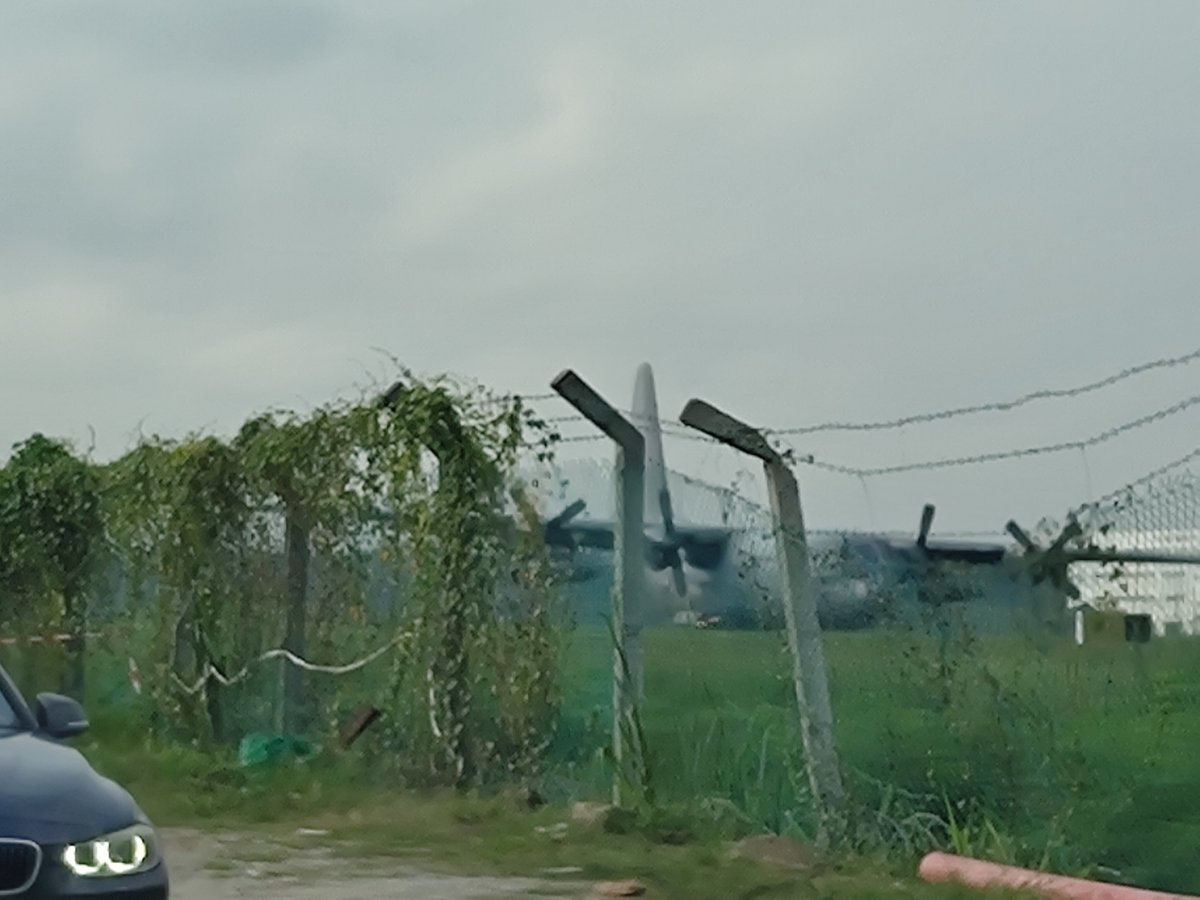 _SagiChan's tweet image. 通勤は空港通り抜くだから運が良いなら色々見れる🤩