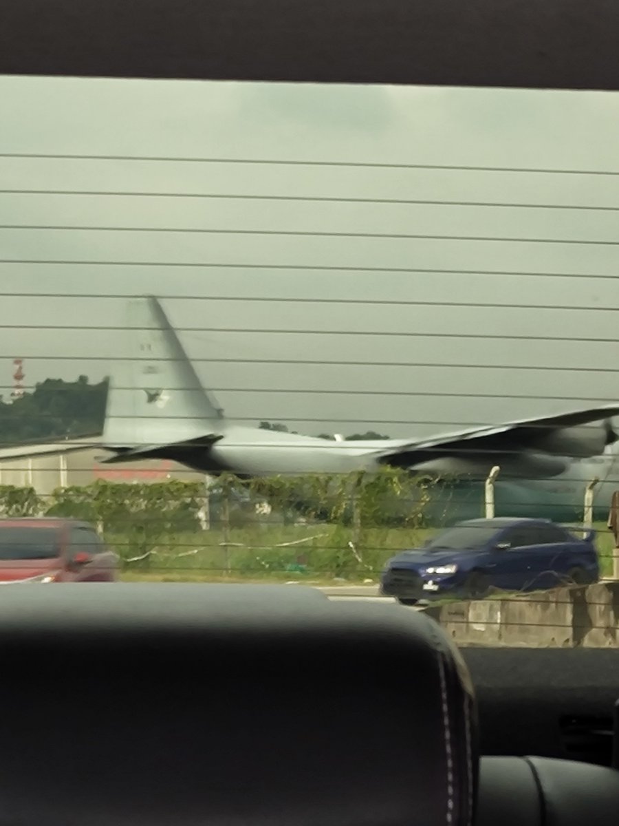 _SagiChan's tweet image. 通勤は空港通り抜くだから運が良いなら色々見れる🤩