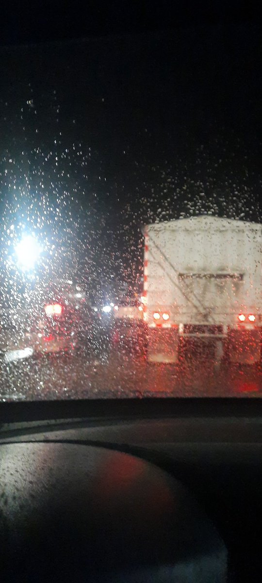 AesLee's tweet photo. Horrible para subir Los Chorros como siempre #TraficoSV https://t.co/xpJb44Ku7k