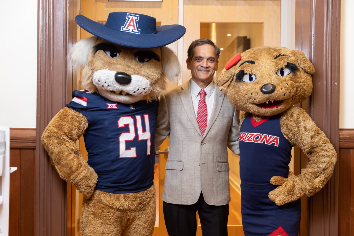 Suresh Garimella (@svgarimella) on Twitter photo Thank you to the <a href="/UArizona/">University of Arizona</a> community for the wonderful welcome today. From the event this morning at Old Main to a tour of the impressive <a href="/StewardAstro/">Steward Observatory, University of Arizona</a> Richard F. Caris Mirror Lab and productive meetings w/ the team, it was a great first day. I'm excited and grateful to join you. Thank you to the <a href="/UArizona/">University of Arizona</a> community for the wonderful welcome today. From the event this morning at Old Main to a tour of the impressive <a href="/StewardAstro/">Steward Observatory, University of Arizona</a> Richard F. Caris Mirror Lab and productive meetings w/ the team, it was a great first day. I'm excited and grateful to join you.