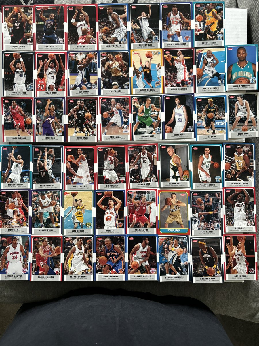 Basketball Lots Available. Dug through some old bulk and found some nice collections. 

Please RT &amp; tag anyone who might be of interest🙏🏻

10-11 Rookie and Stars (70)-$30 BMWT
07-08 Fleer RC’s (10)-$10 BMWT
07-08 Topps RC’s (26)-$20 BMWT
07-08 Fleer Base (47)-$25 BMWT

#thehobby