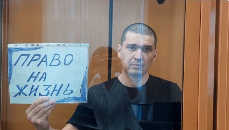 Ardak_Bekten's tweet photo. 1/3
Update: #Kokshetau. Civil activist Kuat #Mukhamedzhanov has been detained. He is expected to be tried in an administrative case under Article 488 ("violation of the law on peaceful assemblies") for expressing support in court for torture victim Timur #Danebaev.
@hrw @amnesty https://t.co/q1uDDRjjSc