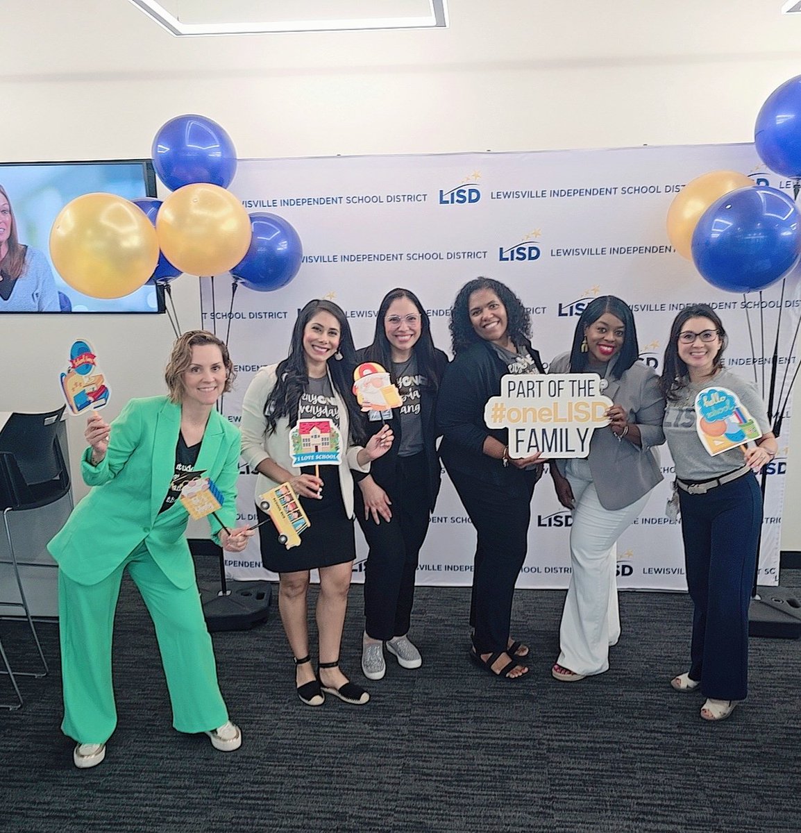 Karina Watson tweet media