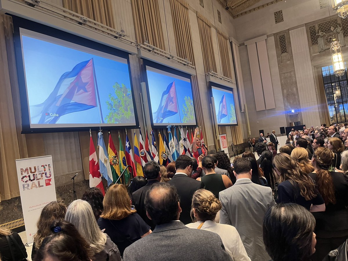EmbacubaCanada's tweet photo. Cuba estuvo presente en el “Latin American and Hispanic Day on the Hill”, para celebrar el Mes de la Herencia Latinoamericana en Canadá.
#CubaEsCultura 🇨🇺🇨🇦 https://t.co/4JeDamXJhL