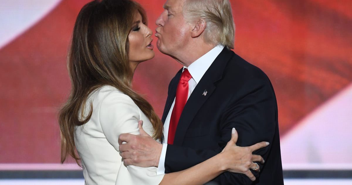 Republicans against Trump tweet media