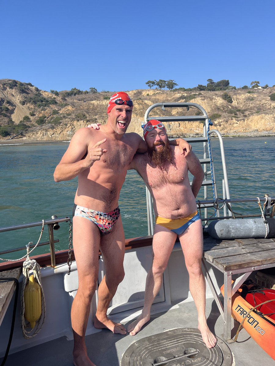 BOOM!! WILL SMITH is a Catalina Channel solo swimmer!! After swimming through dense fog until the last 500m he finally reached landfall after 15hrs 45mins. Awesome swim!!! 🤙💪👊 <a href="/RedTopSwim/">RedTopSwim</a>