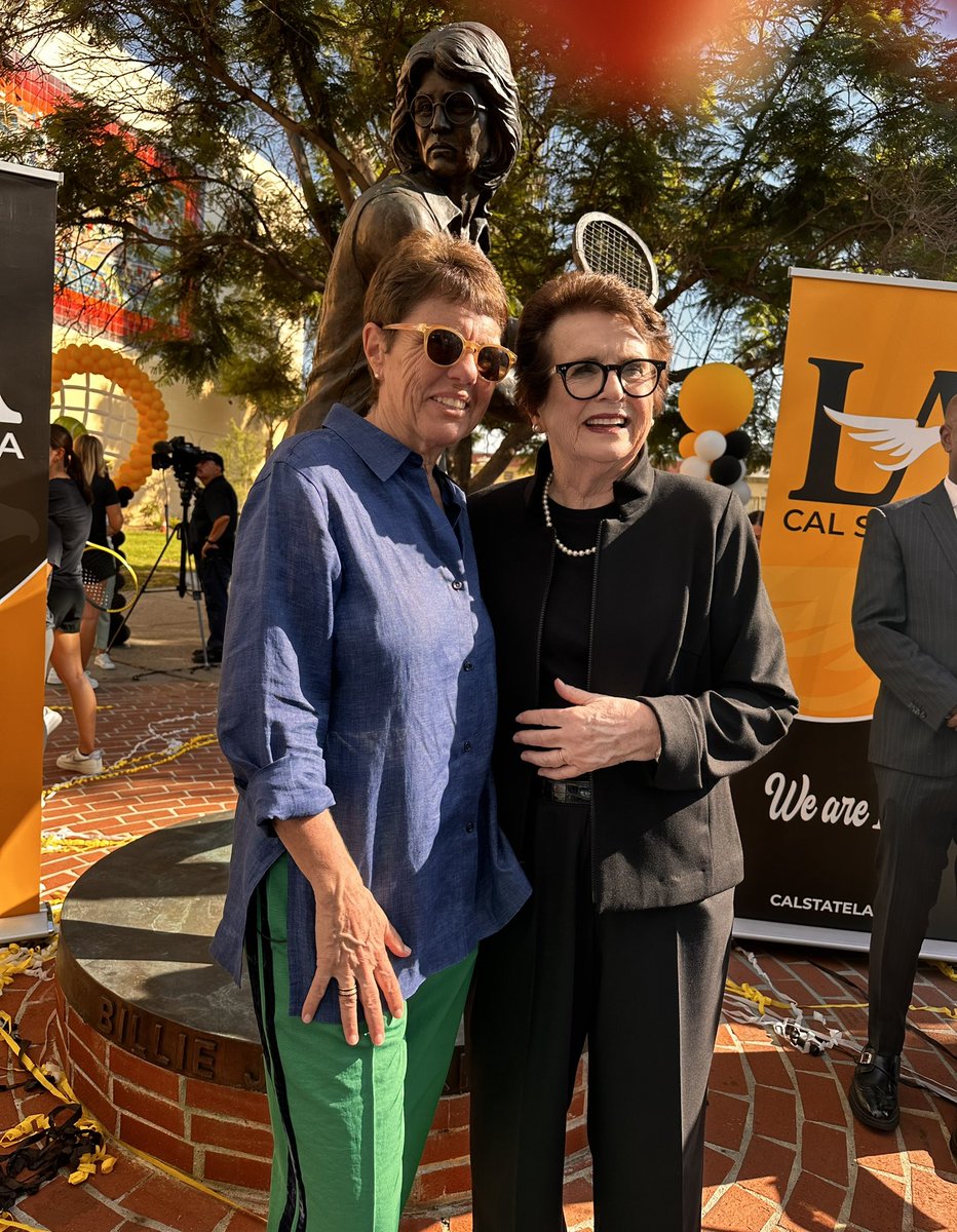Billie Jean King (@billiejeanking) on Twitter photo Today <a href="/CalStateLA/">Cal State LA</a> dedicated a statue of me in front of the Physical Education building, created by the incredible artist <a href="/hanlonstudio/">Brian Hanlon</a>.
What an honor.
Thank you to the entire Cal State LA family and community for all you did to make this project happen. Today <a href="/CalStateLA/">Cal State LA</a> dedicated a statue of me in front of the Physical Education building, created by the incredible artist <a href="/hanlonstudio/">Brian Hanlon</a>.
What an honor.
Thank you to the entire Cal State LA family and community for all you did to make this project happen.