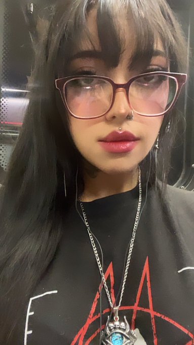meryl_mess