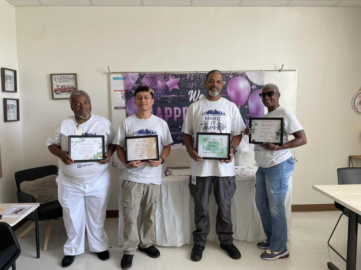 CarrElementary tweet media