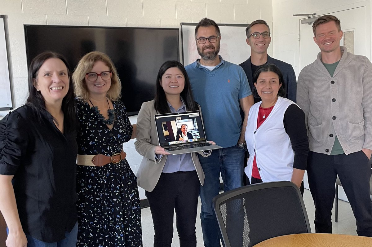 JenGommerman's tweet image. Big congrats to @mzuo_ who successfully defended her PhD today. Dr. Zuo you made me super proud. Thank you for choosing the GommerLab for your doctoral work. We are the richer for it. @uoftmedicine @ImmunologyUofT