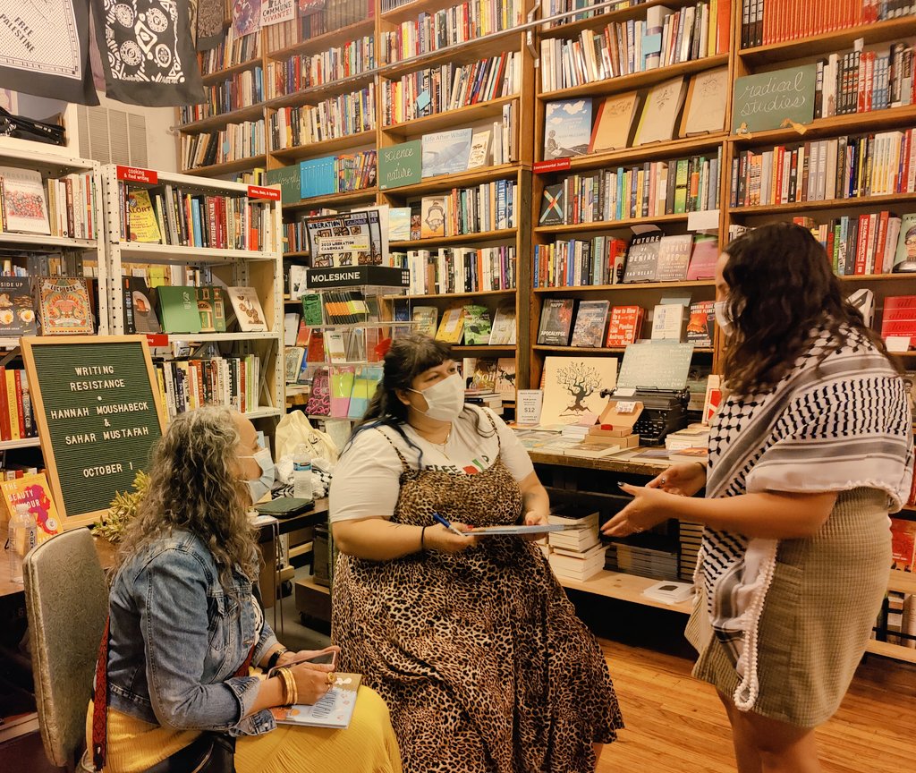 "To oppression, I am a threat in any space."
- <a href="/HMoushabeck/">Hannah Moushabeck</a> 

A much-needed, life-giving Writing Resistance panel with Palestinian authors <a href="/HMoushabeck/">Hannah Moushabeck</a> &amp; Sahar Mustafah at <a href="/PilsenCommBooks/">PilsenCommunityBooks</a> 

We will exist and resist 🔥