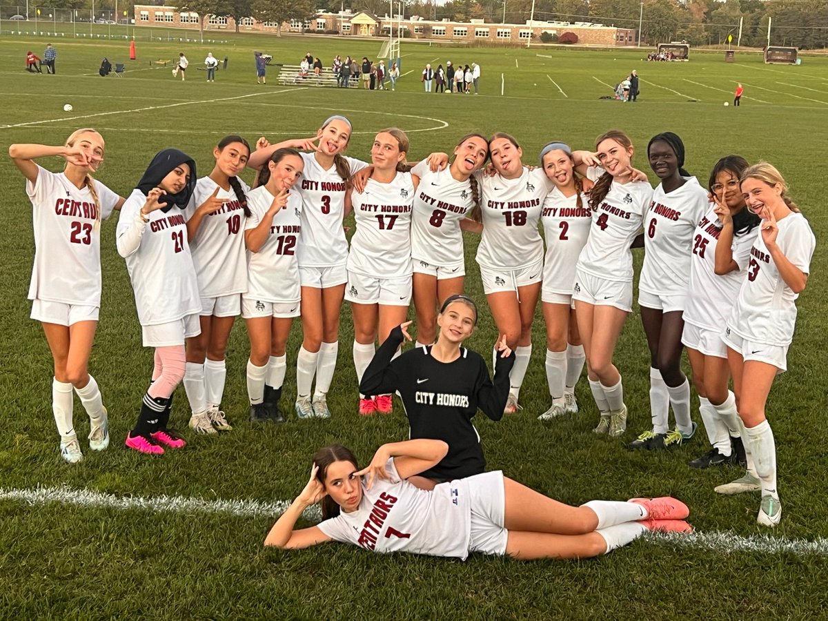 JV WIN 🆚 <a href="/EABDSoccer/">EAST AURORA BLUE DEVIL SOCCER</a> tonight, 7-0.  Goals: Zoe K(2), 
Mia Y (1), Hadley (2), CJ (1), Payton (1)!  Great work, everyone!
 
<a href="/BPSathletics/">Buffalo Athletics</a> 
<a href="/Buffalo_Schools/">Buffalo Public Schools</a> 
<a href="/bufnewspreptalk/">BuffaloNewsPrepTalk</a>